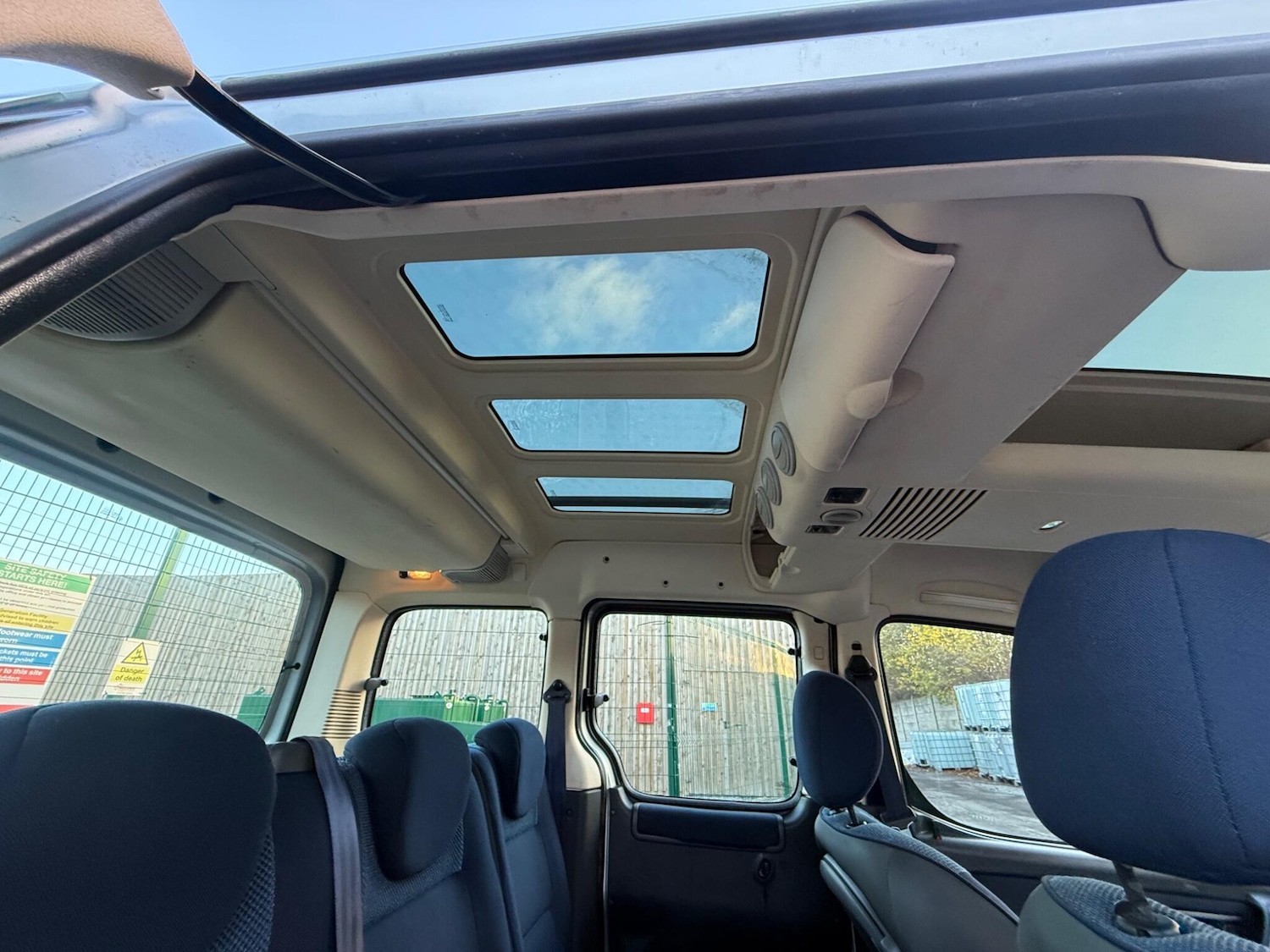 Used Citroen Berlingo Multispace 2004 for sale - 76612954: Photo 32