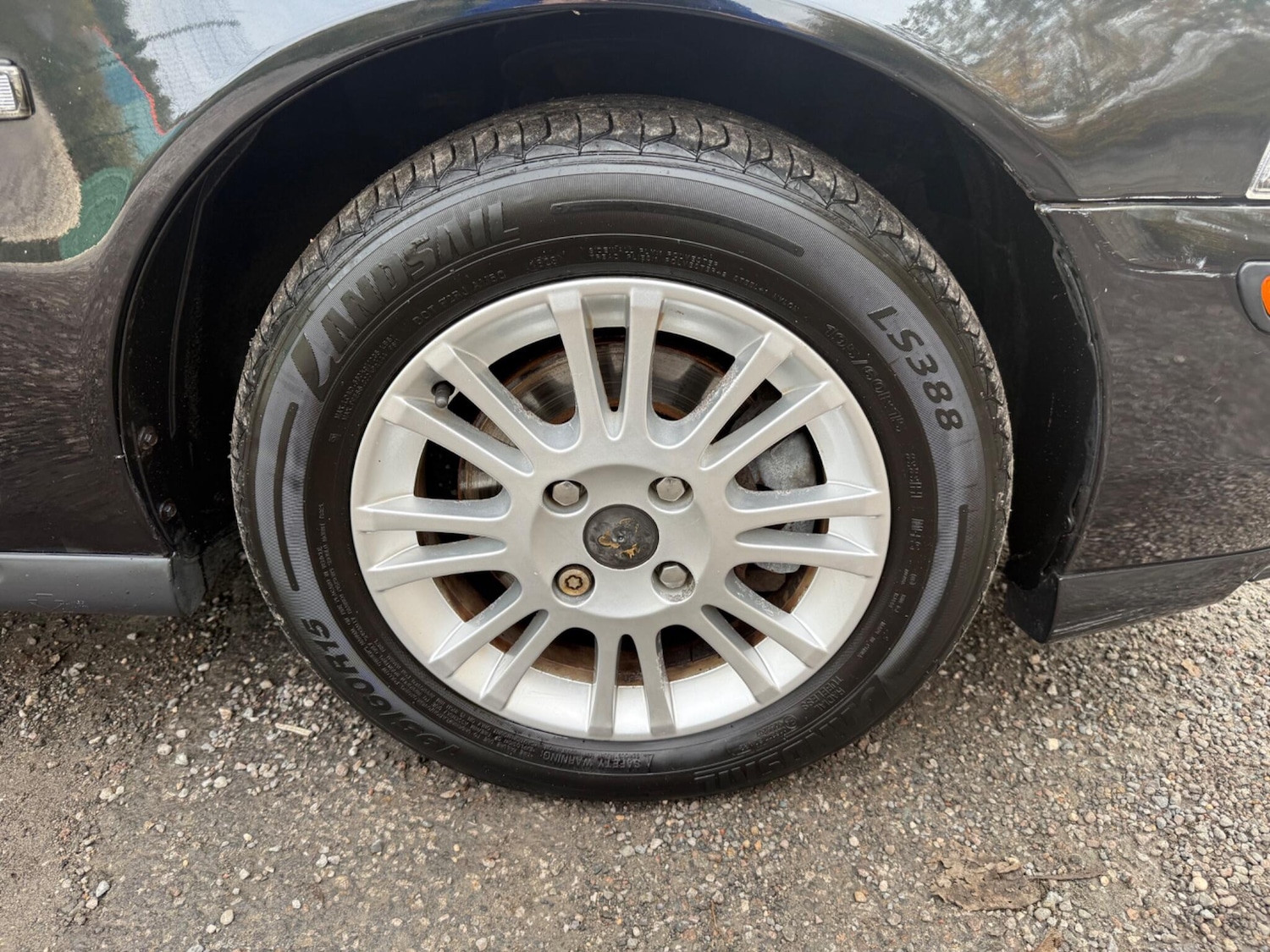 Used Volvo S40 2003 for sale - 76549103: Photo 22