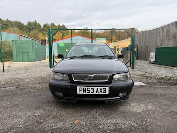 Used Volvo S40 2003 for sale - 76549103: Photo
