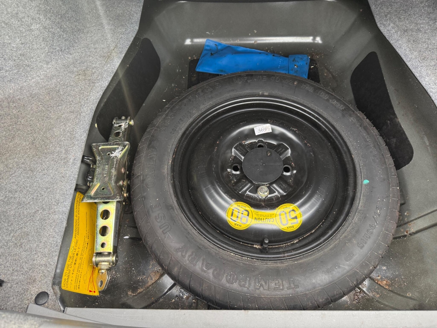 Used Volvo S40 2003 for sale - 76549103: Photo 35