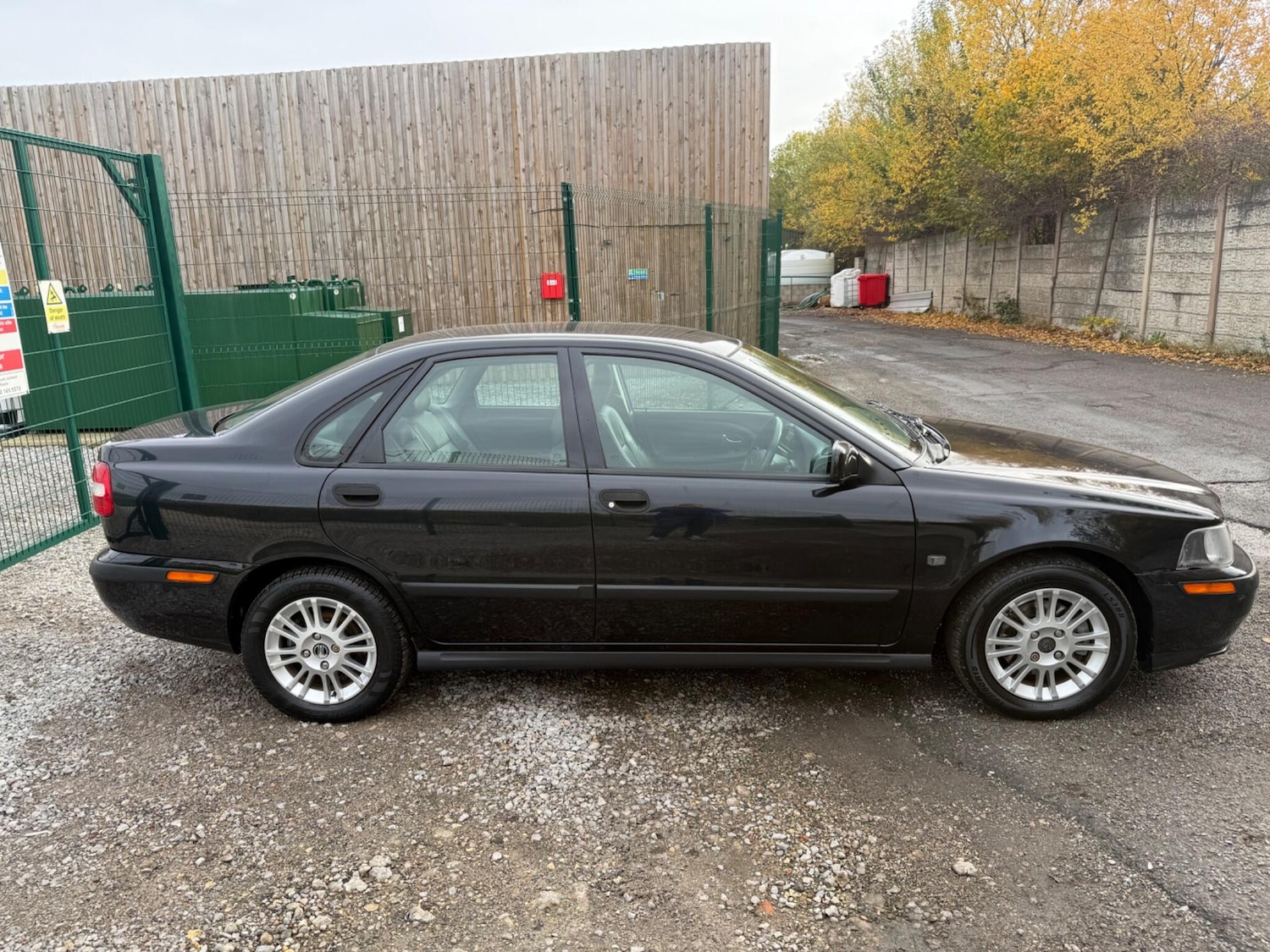 Used Volvo S40 2003 for sale - 76549103: Photo 9