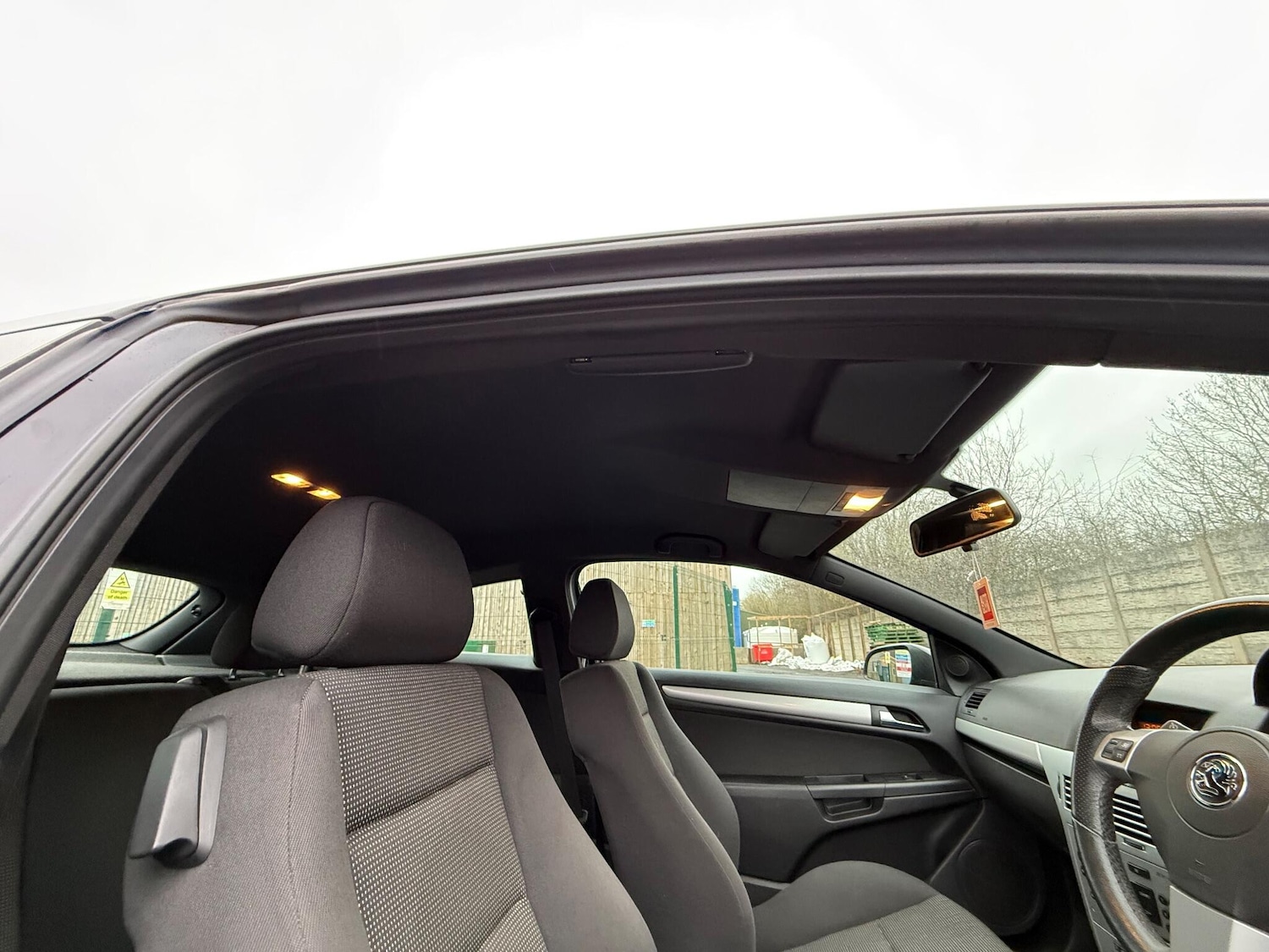 Used Vauxhall Astra 2009 for sale - 77039725: Photo 14