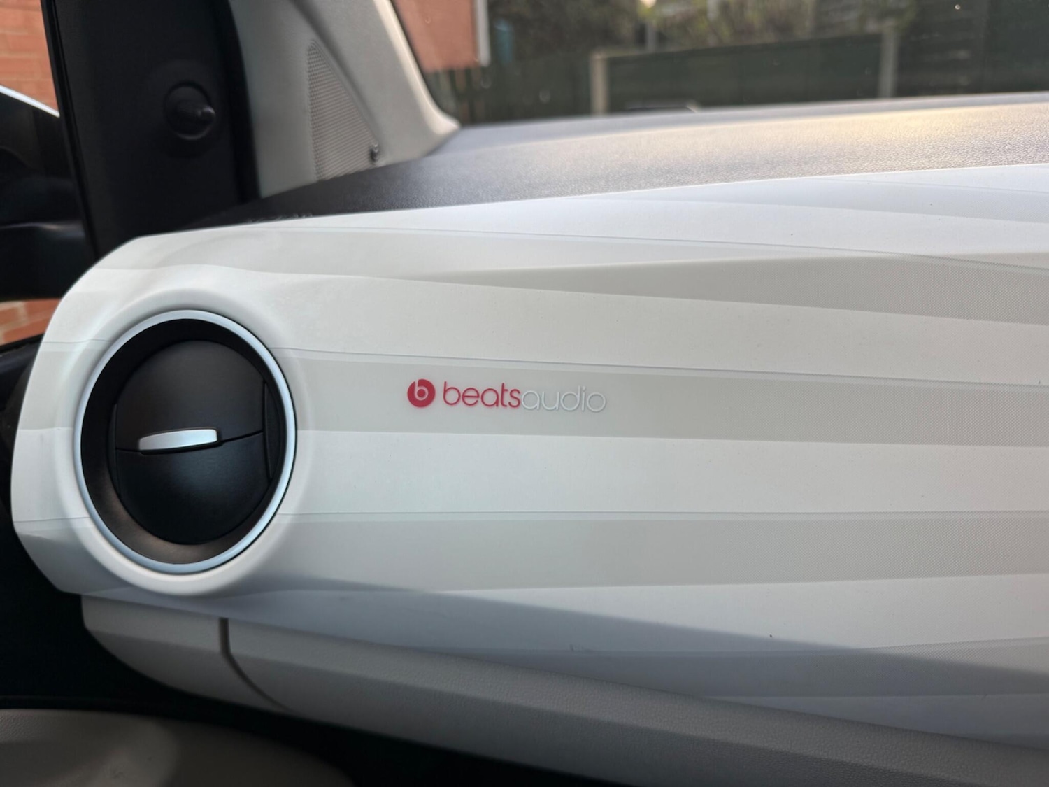 Used Volkswagen up! 2019 for sale - 78047639: Photo 12