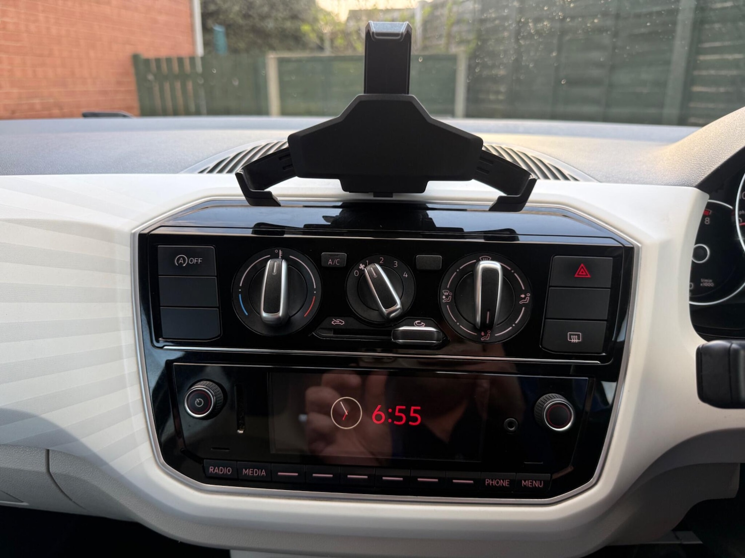 Used Volkswagen up! 2019 for sale - 78047639: Photo 18