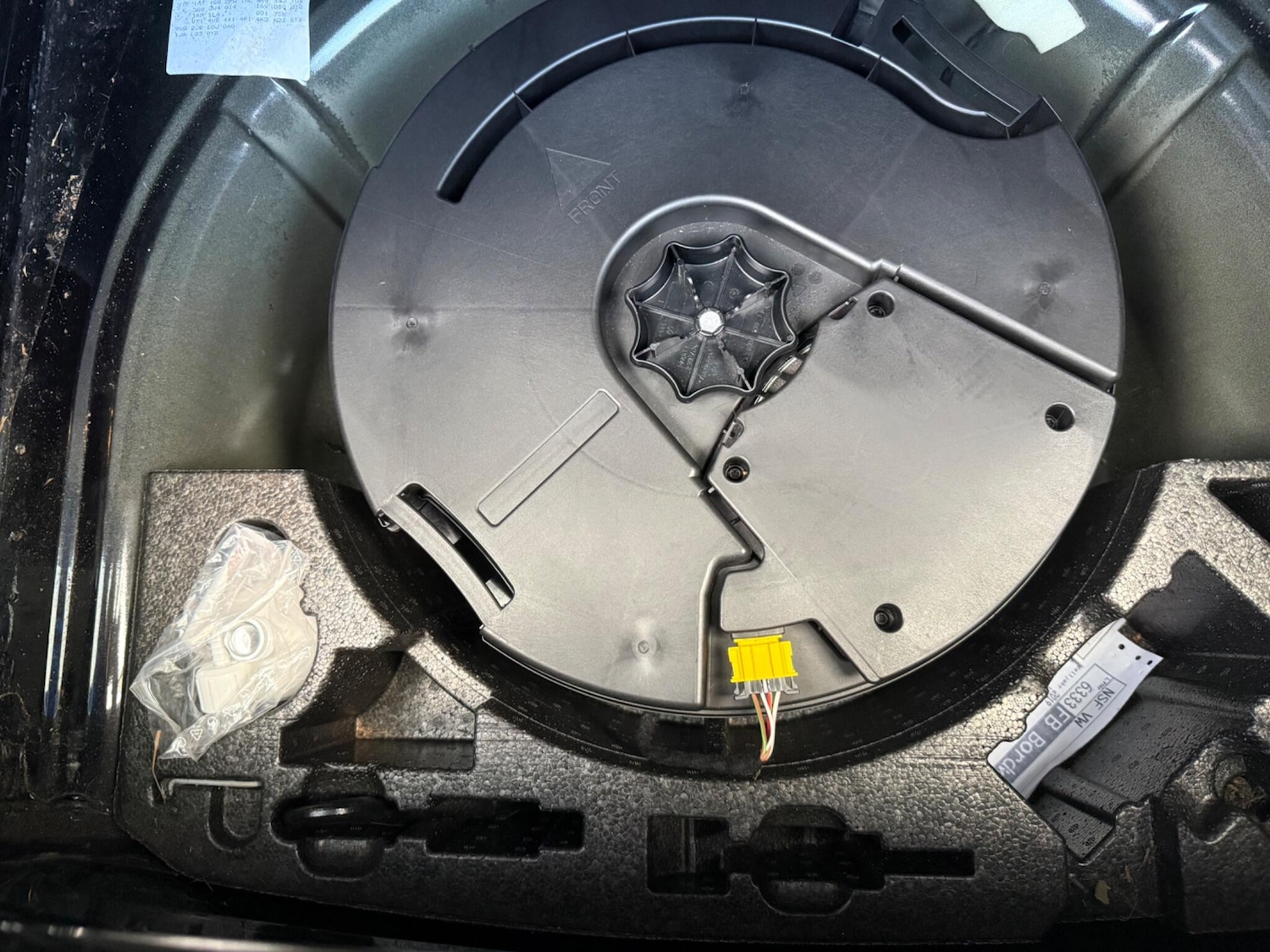 Used Volkswagen up! 2019 for sale - 78047639: Photo 24