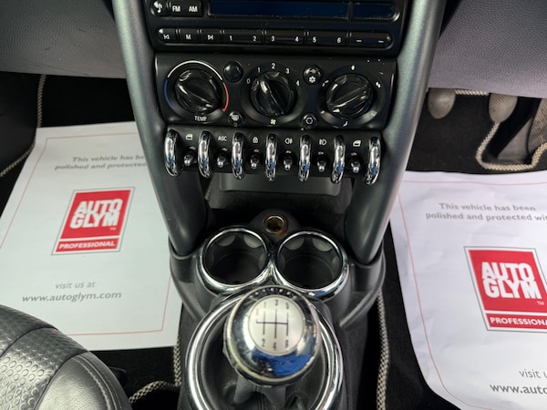 Used MINI Hatch 2004 for sale - 76238944: Photo 18