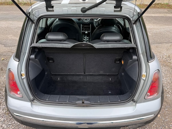 Used MINI Hatch 2004 for sale - 76238944: Photo 31