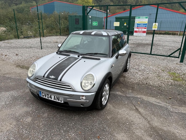 Used MINI Hatch 2004 for sale - 76238944: Photo 3