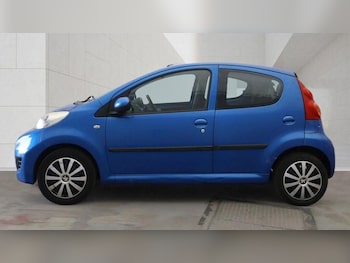 Used Peugeot 107 2009 for sale - 79237066: Photo