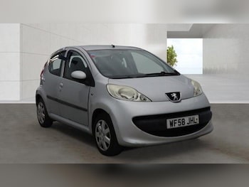 Used Peugeot 107 2008 for sale - 79395780: Photo