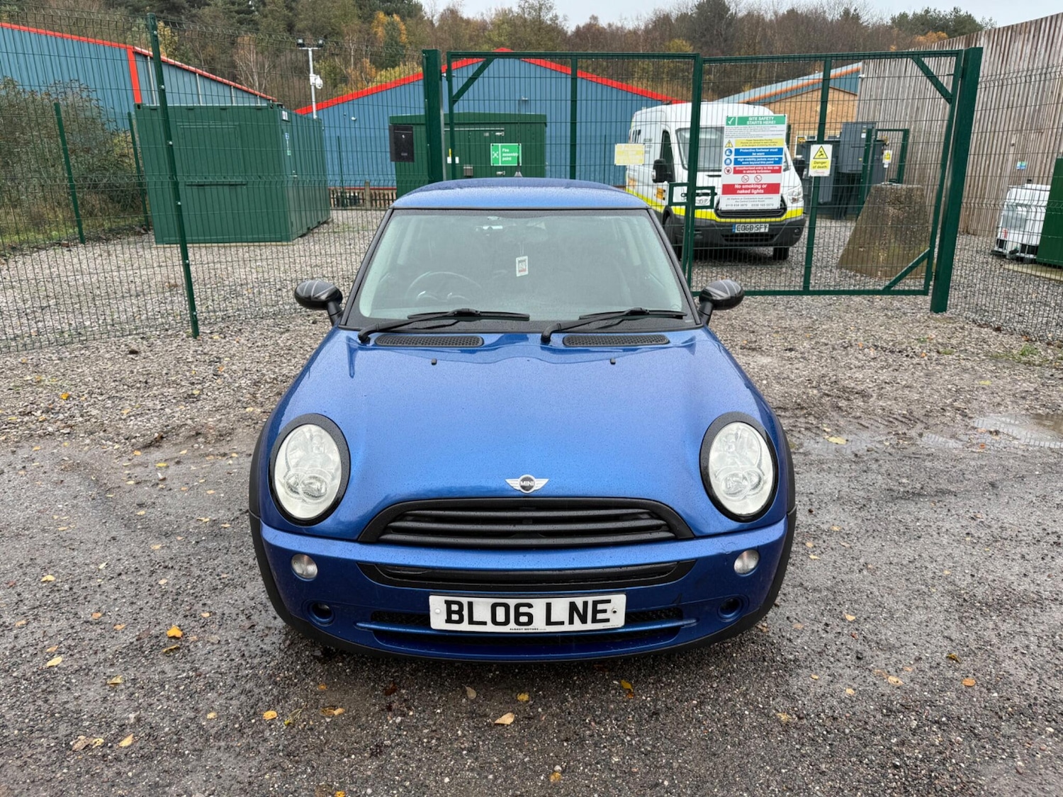 Used MINI Hatch 2006 for sale - 76865696: Photo 2