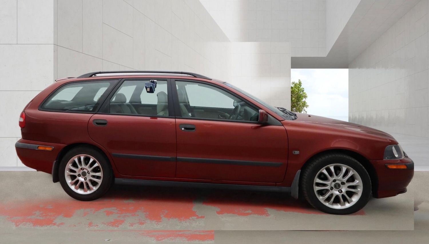 Used Volvo V40 2002 for sale - 78063102: Photo 5