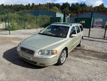 Used Volvo V70 2005 for sale - 75954306: Photo
