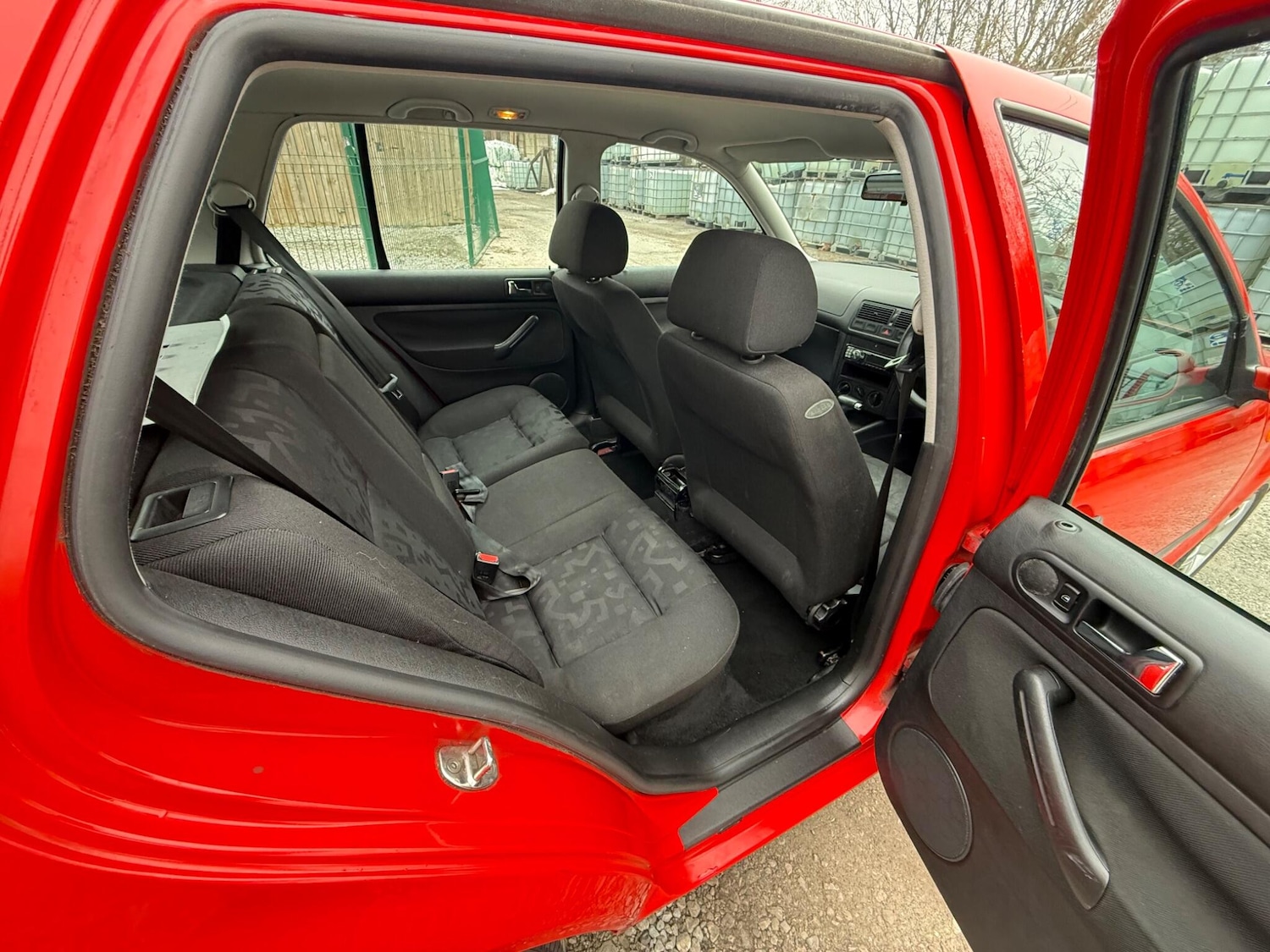 Used Volkswagen Golf 1999 for sale - 77769508: Photo 16