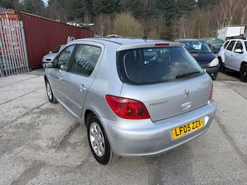 Used Peugeot 307 2005 for sale - 77939679: Photo