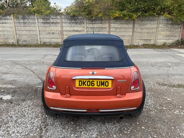 Used MINI Convertible 2006 for sale - 76226305: Photo 16