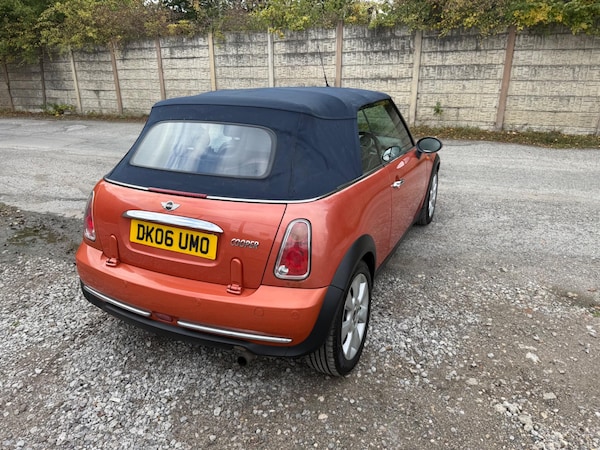 Used MINI Convertible 2006 for sale - 76226305: Photo 20
