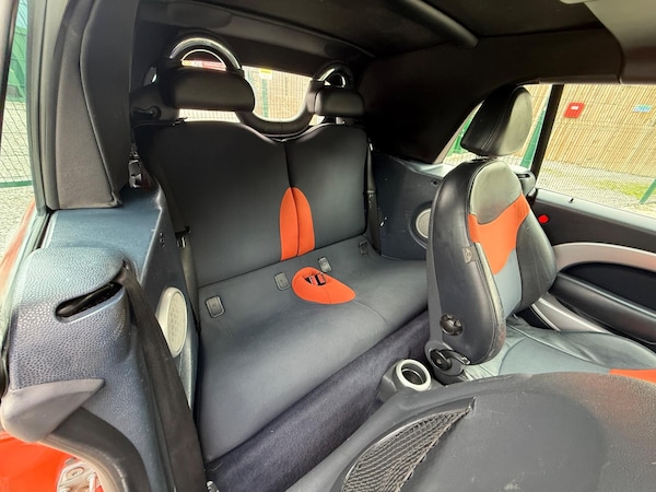 Used MINI Convertible 2006 for sale - 76226305: Photo 24
