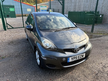 Used Toyota AYGO 2011 for sale - 76336302: Photo
