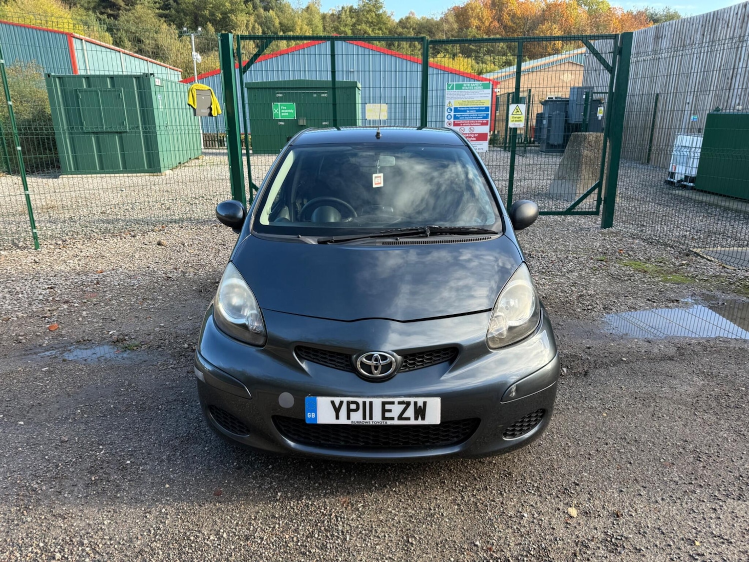 Used Toyota AYGO 2011 for sale - 76336302: Photo 3