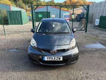 Used Toyota AYGO 2011 for sale - 76336302: Photo