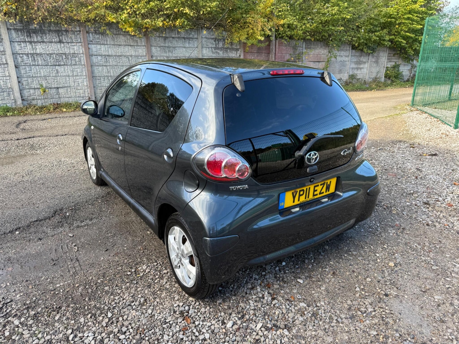 Used Toyota AYGO 2011 for sale - 76336302: Photo 5