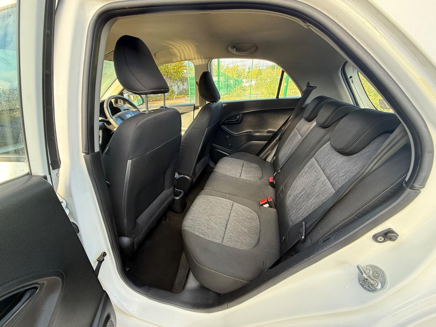 Used Kia Picanto 2013 for sale - 76990356: Photo 14