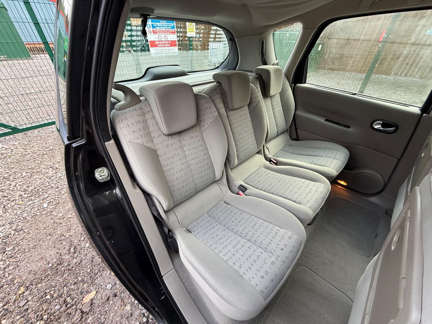 Used Renault Megane 2004 for sale - 76952634: Photo 16