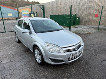 Used Vauxhall Astra 2009 for sale - 77016040: Photo
