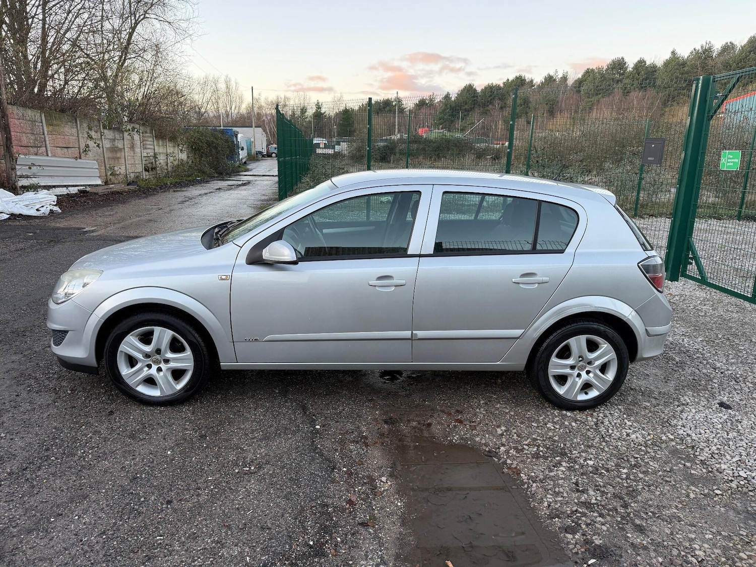 Used Vauxhall Astra 2009 for sale - 77016040: Photo 5