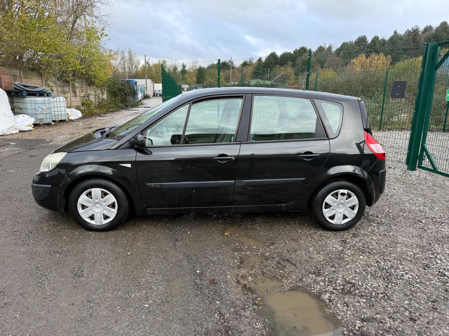 Used Renault Megane 2004 for sale - 77768333: Photo 5