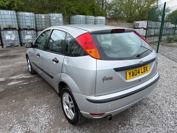 Used Ford Focus 2004 for sale - 78048161: Photo