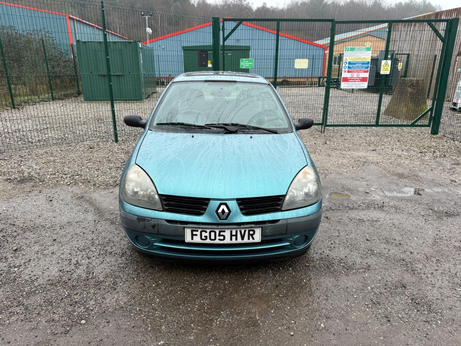 Used Renault Clio 2005 for sale - 77386971: Photo 2