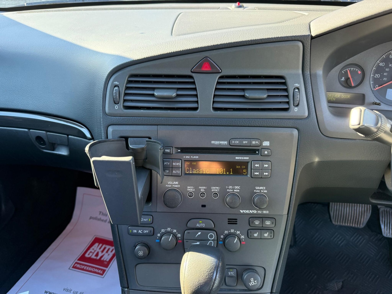 Used Volvo V70 2002 for sale - 76456635: Photo 12