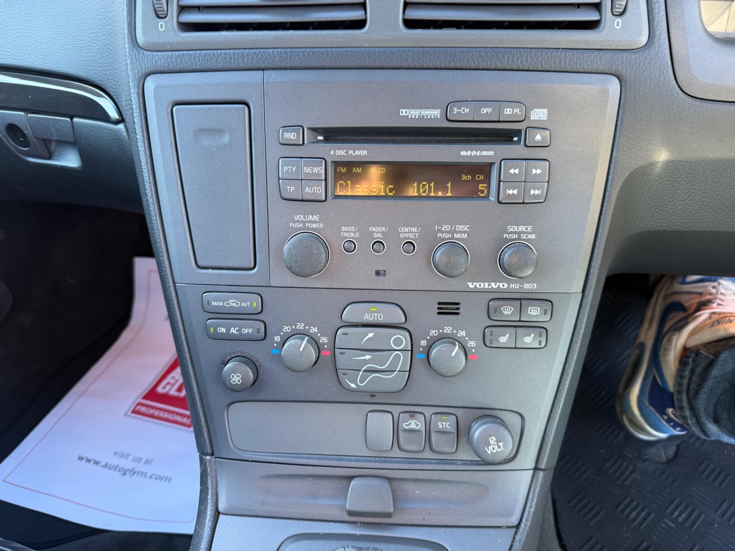 Used Volvo V70 2002 for sale - 76456635: Photo 13