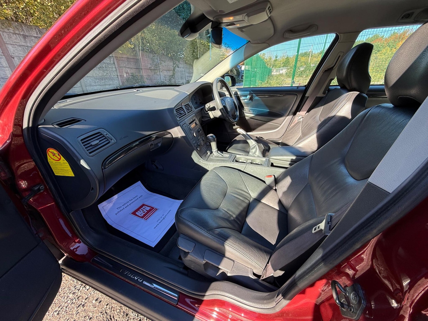 Used Volvo V70 2002 for sale - 76456635: Photo 34