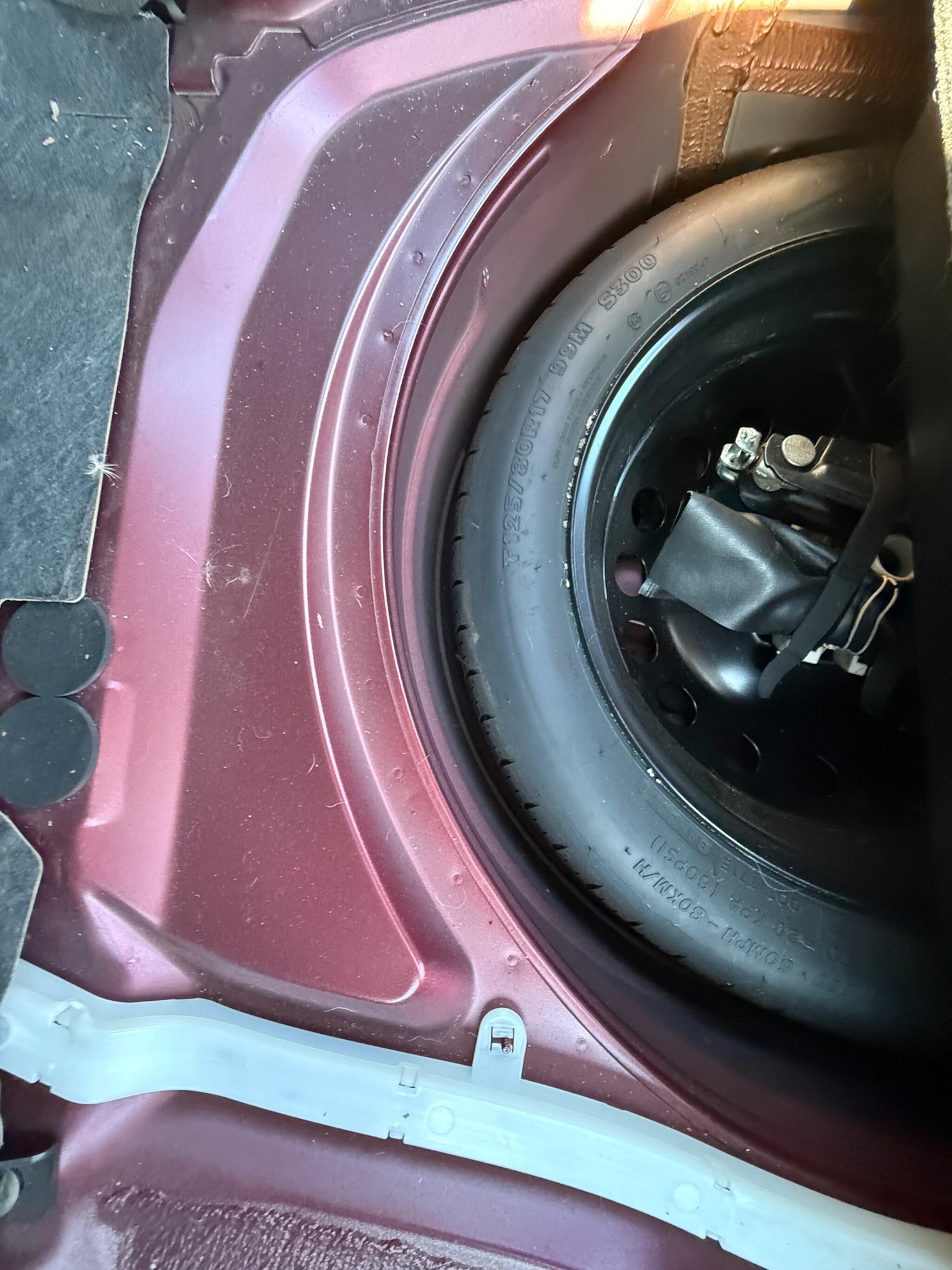 Used Volvo V70 2002 for sale - 76456635: Photo 37