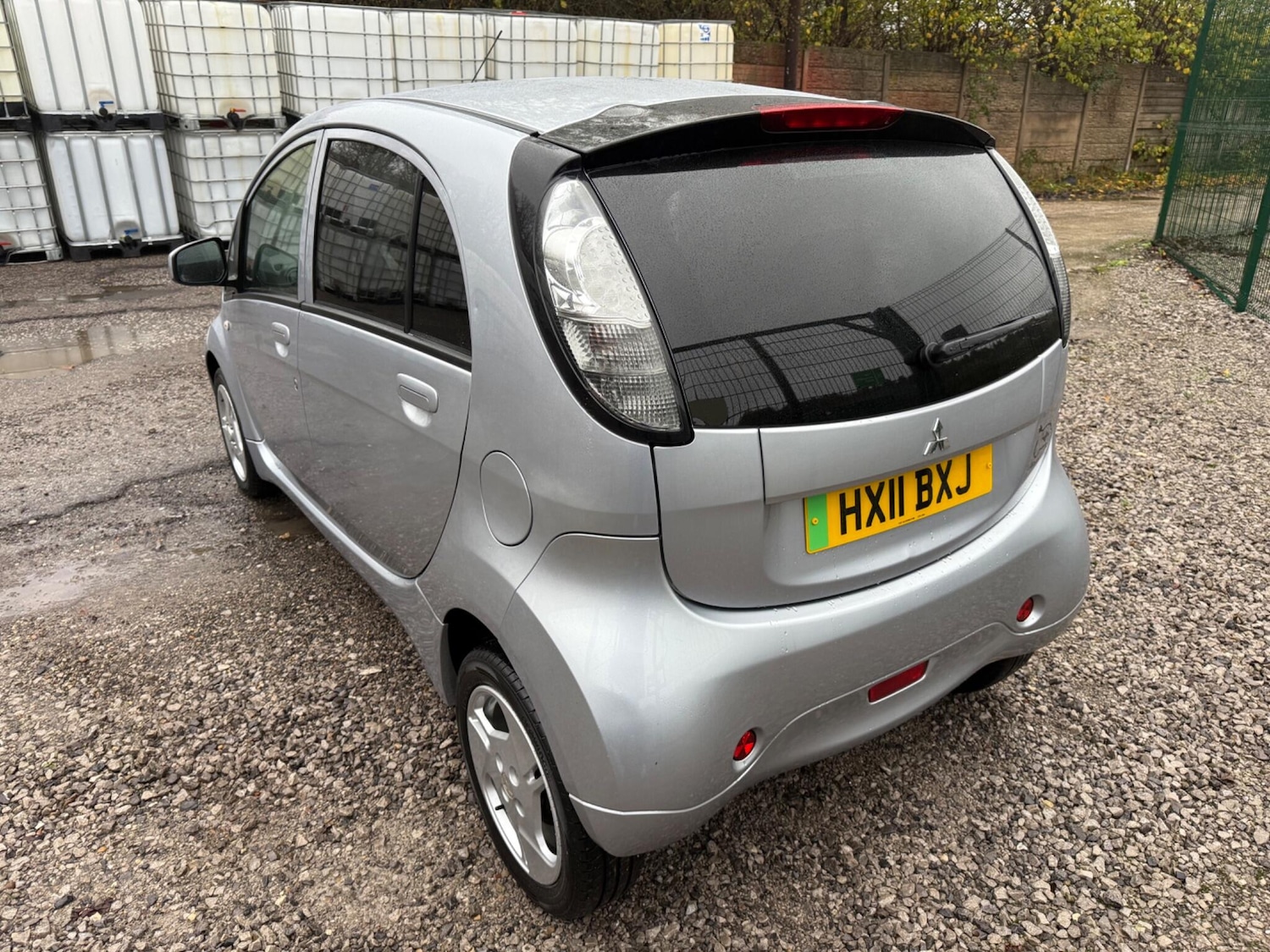 Used Mitsubishi i-MiEV 2011 for sale - 76591977: Photo 4