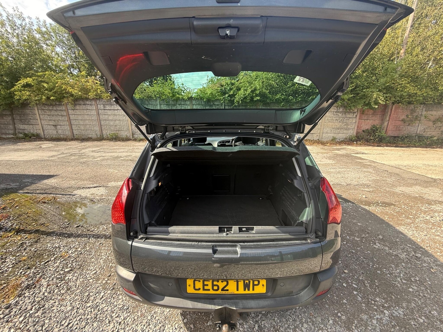Vehicle 25