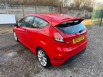 Used Ford Fiesta 2013 for sale - 76912898: Photo