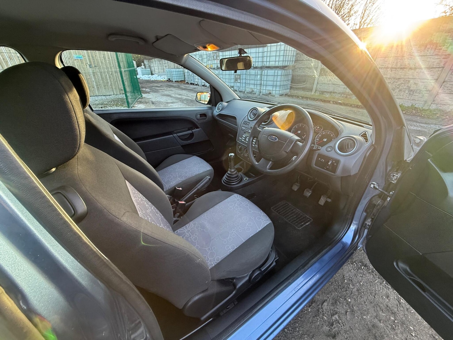 Used Ford Fiesta 2006 for sale - 76608035: Photo 10