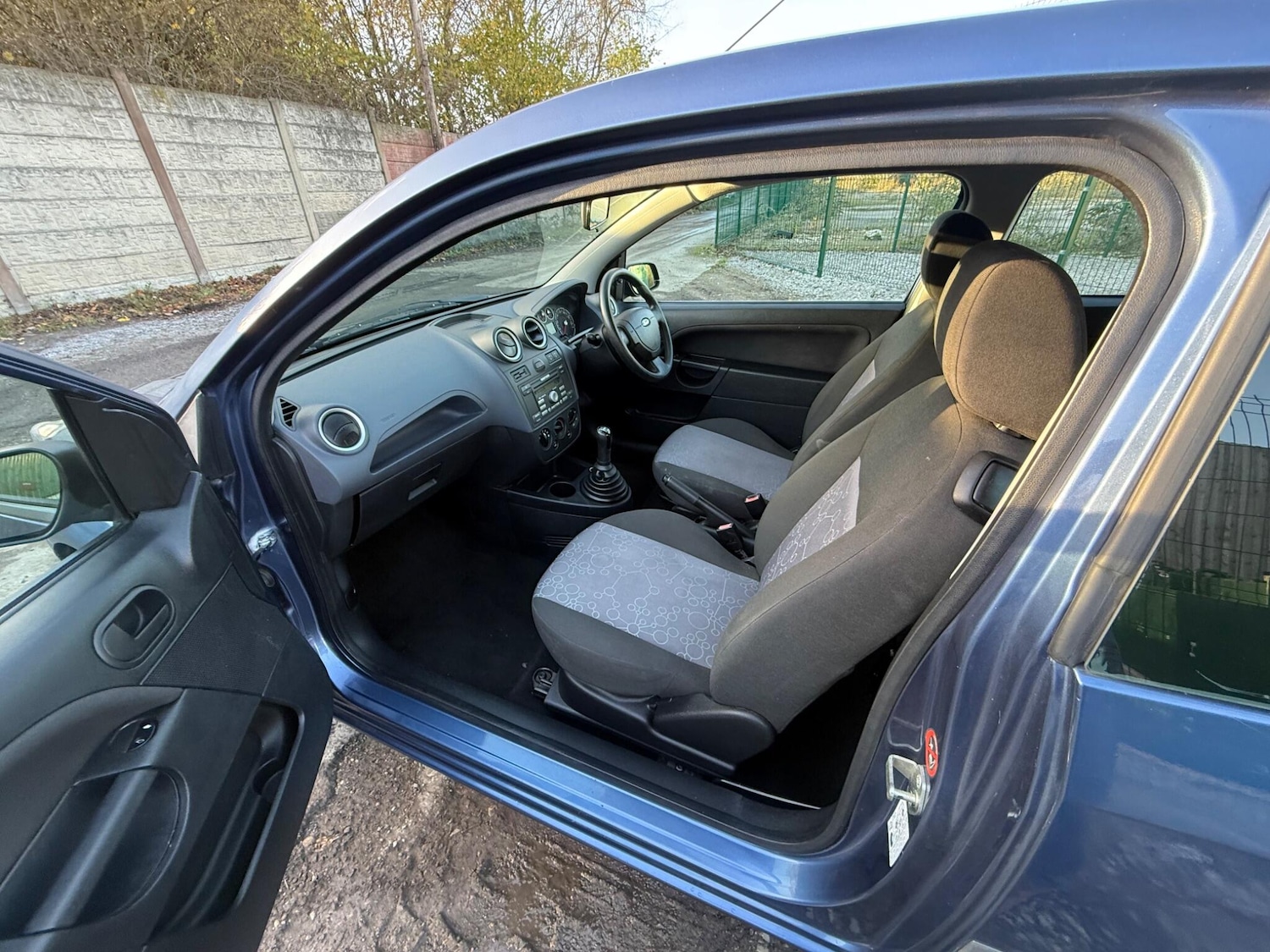 Used Ford Fiesta 2006 for sale - 76608035: Photo 24