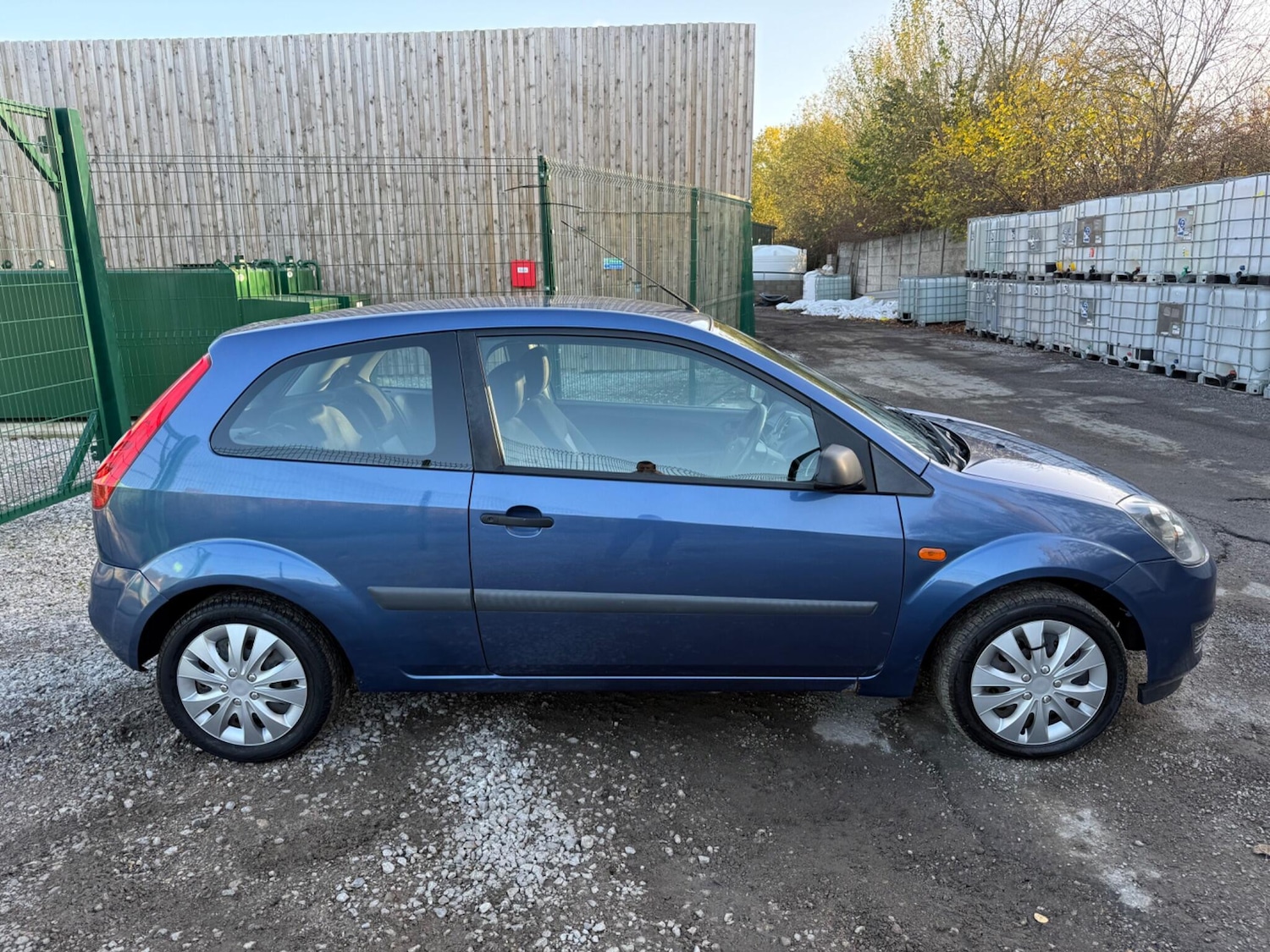 Used Ford Fiesta 2006 for sale - 76608035: Photo 7