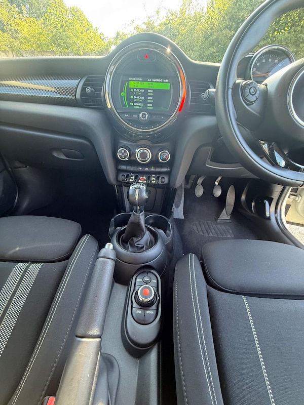 Used MINI Hatch 2019 for sale - 76109303: Photo 10