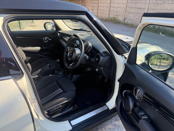 Used MINI Hatch 2019 for sale - 76109303: Photo 13