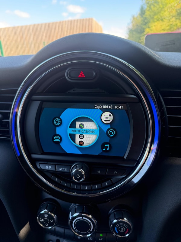 Used MINI Hatch 2019 for sale - 76109303: Photo 27