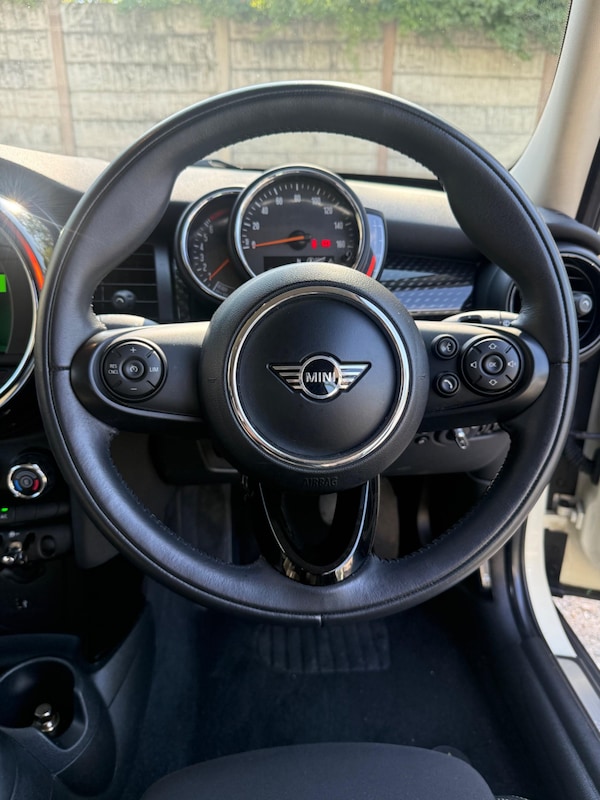 Used MINI Hatch 2019 for sale - 76109303: Photo 36