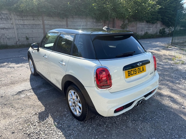 Used MINI Hatch 2019 for sale - 76109303: Photo 4