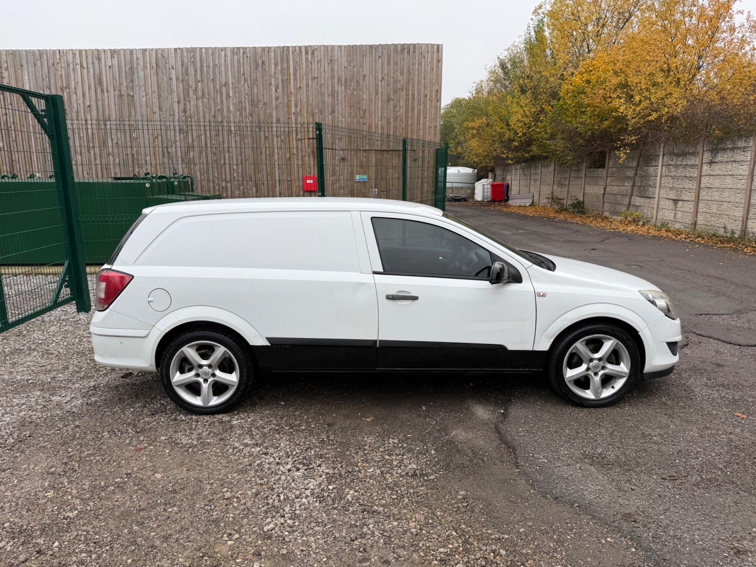 Used Vauxhall Astra Van 2007 for sale - 76512226: Photo 9
