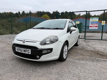 Used Fiat Punto Evo 2012 for sale - 76240223: Photo